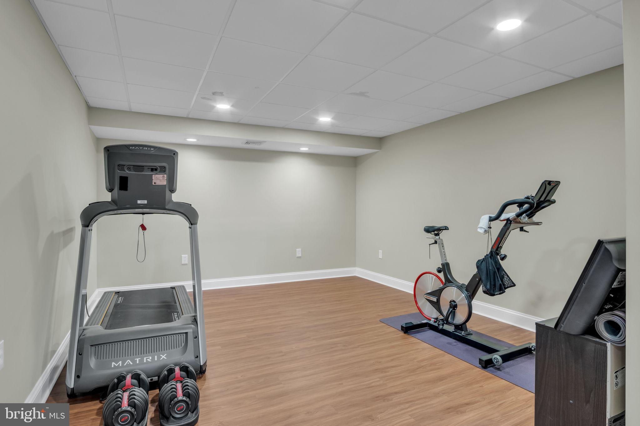 6209 AUTUMN VIEW DRIVE