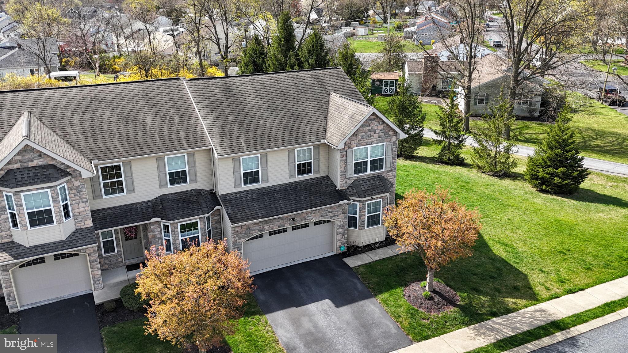 6209 AUTUMN VIEW DRIVE