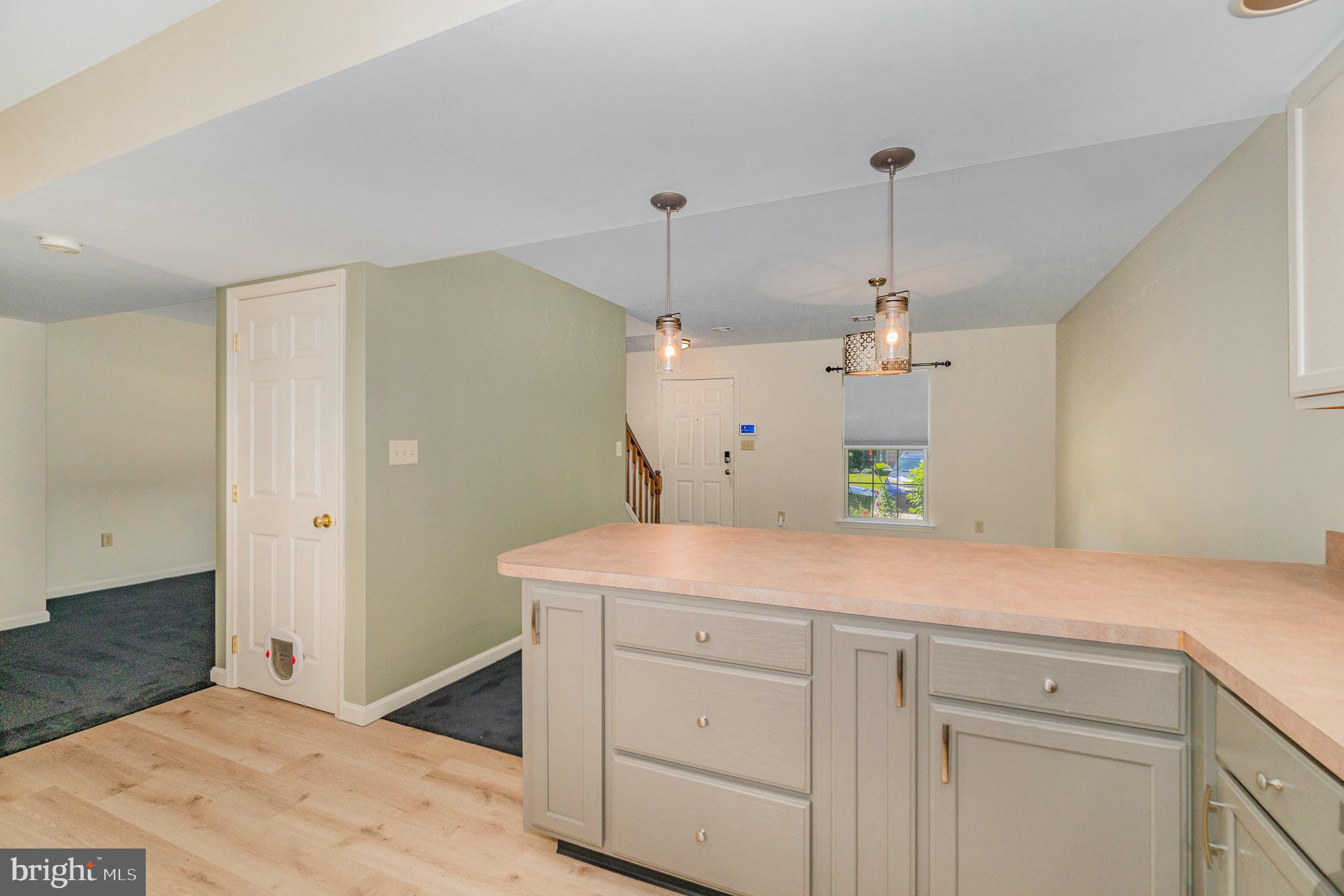 301 SADDLE RIDGE COURT