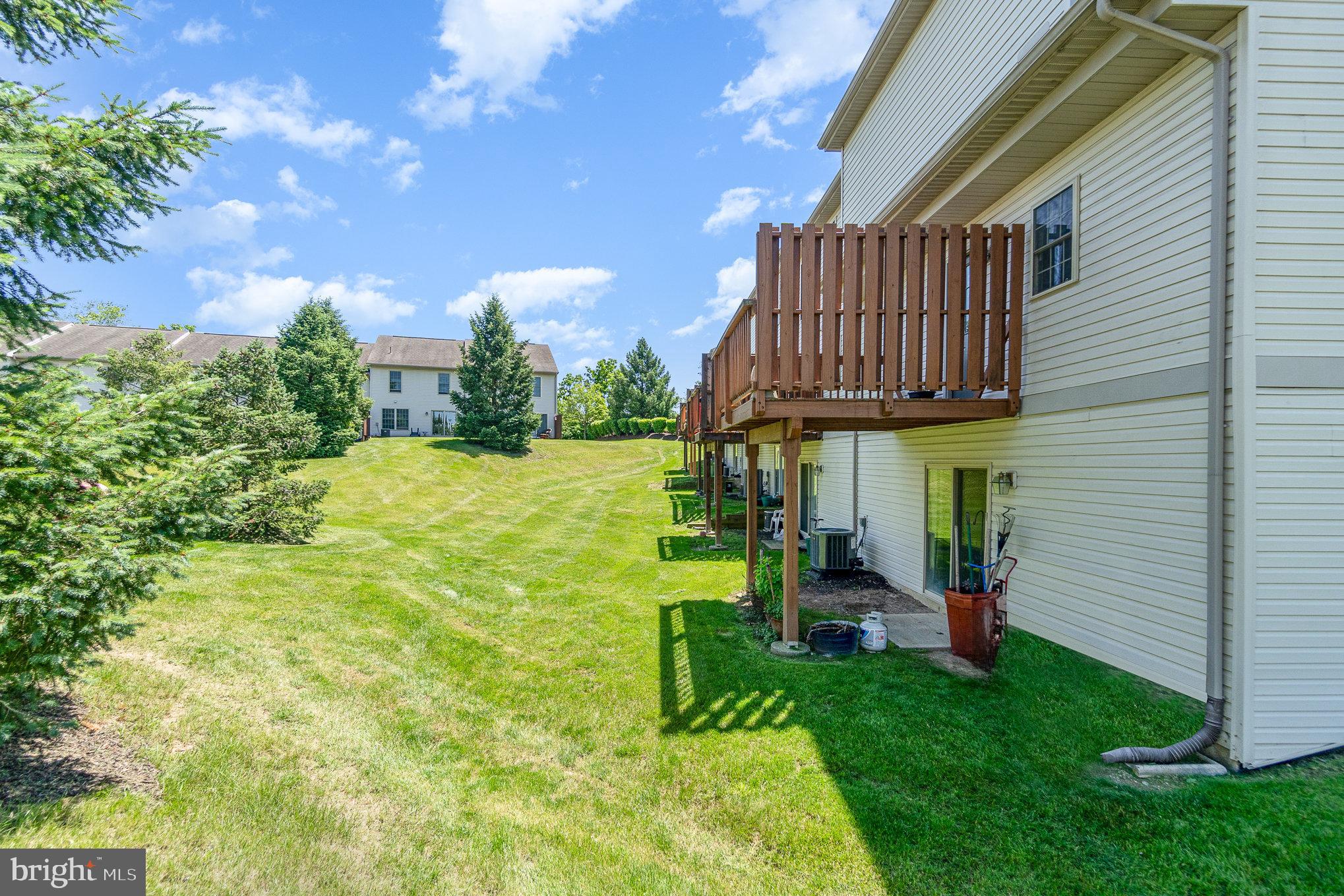 301 SADDLE RIDGE COURT