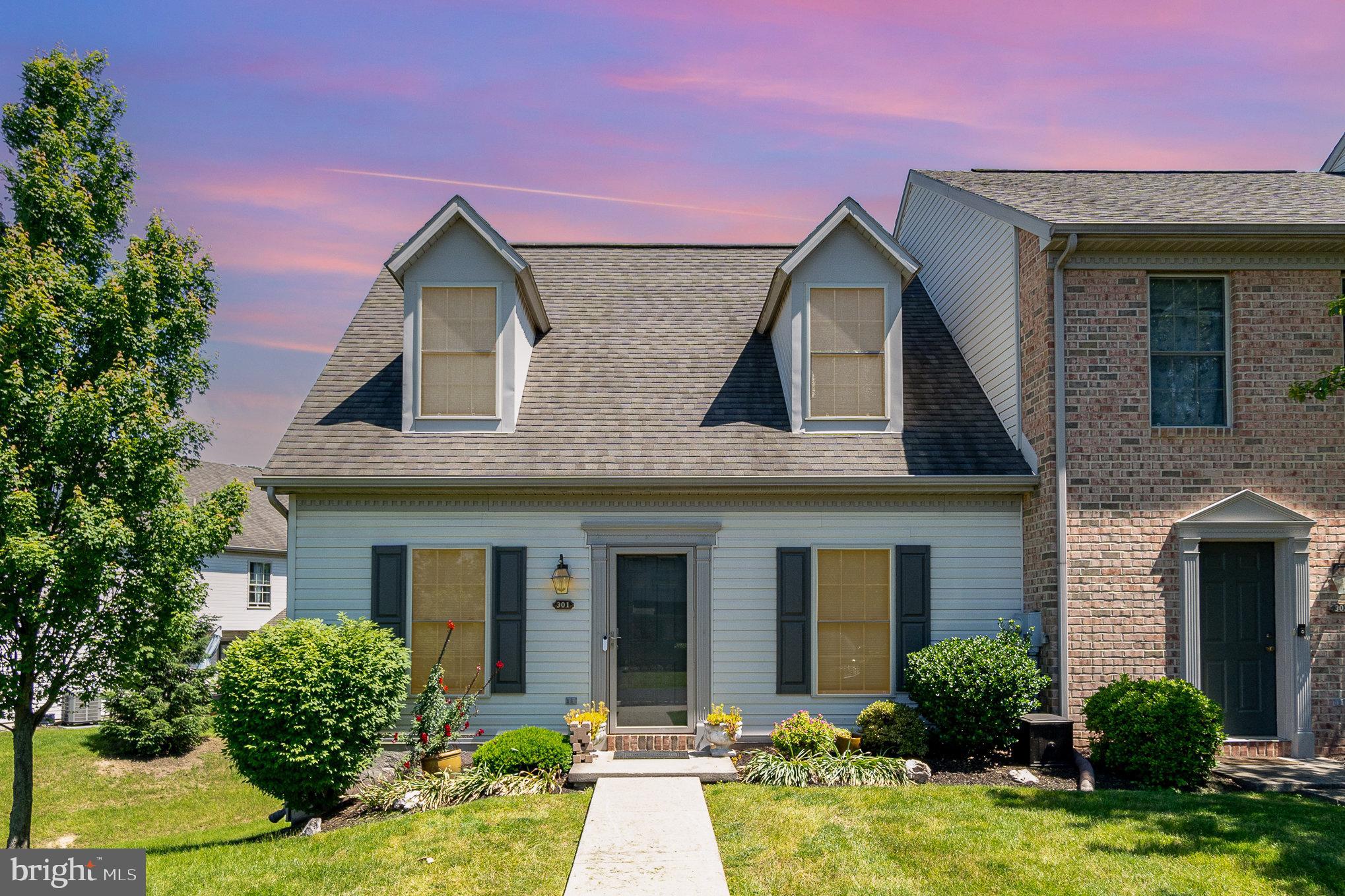 301 SADDLE RIDGE COURT