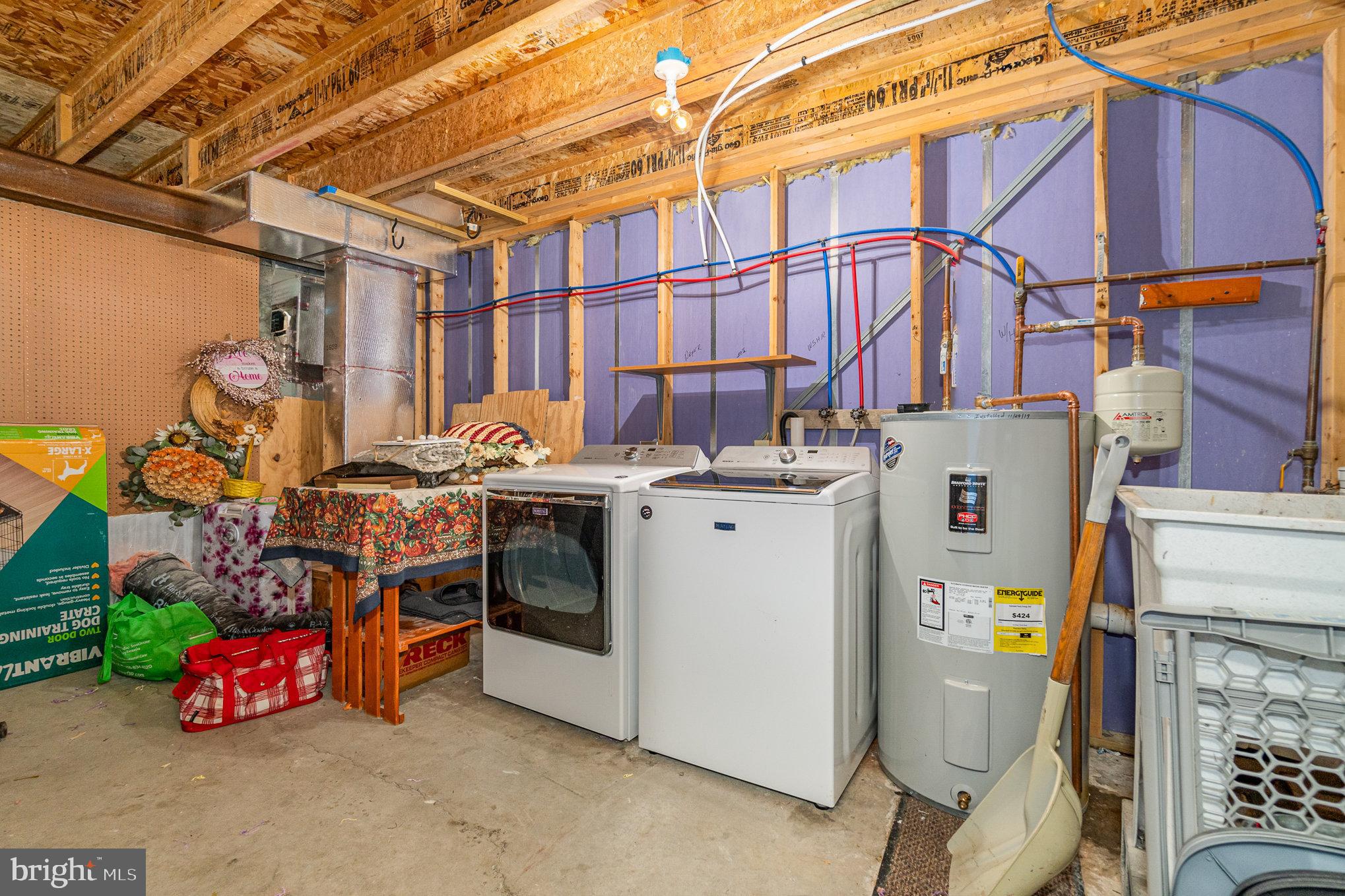 301 SADDLE RIDGE COURT