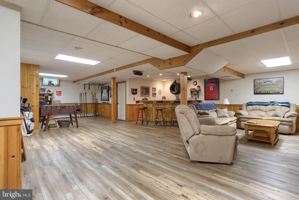 5056 RIDGE ROAD