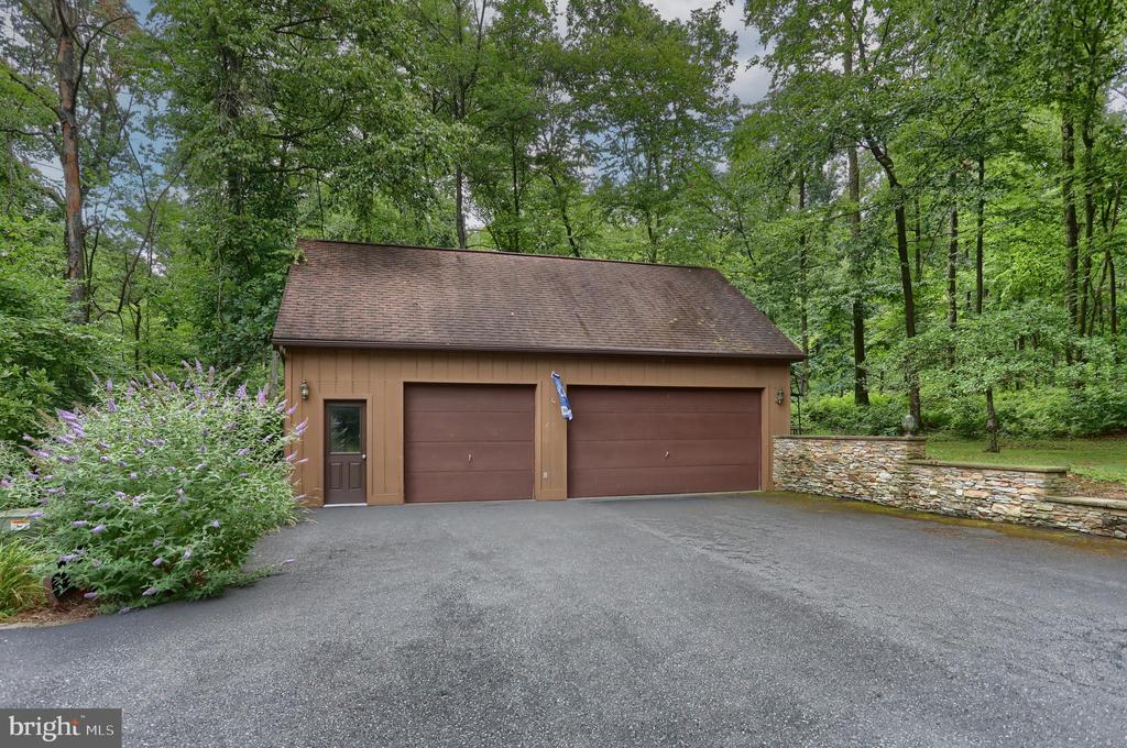 5056 RIDGE ROAD