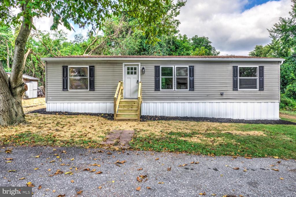 146 MCKINNEY LANE