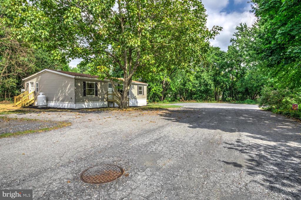146 MCKINNEY LANE