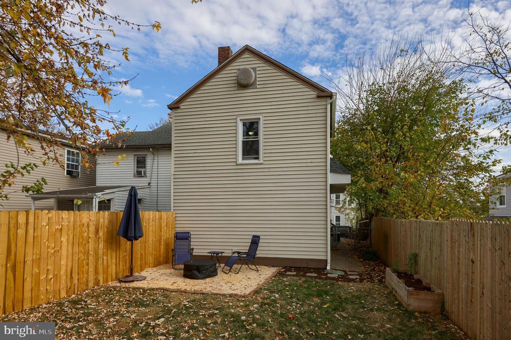 121 FISHER AVENUE