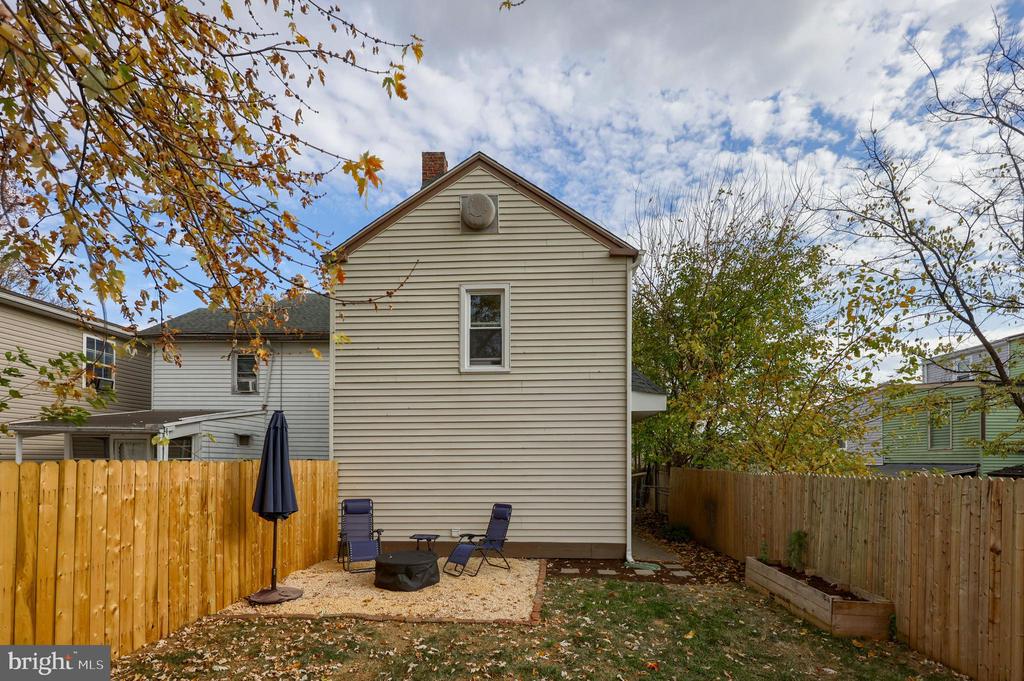 121 FISHER AVENUE