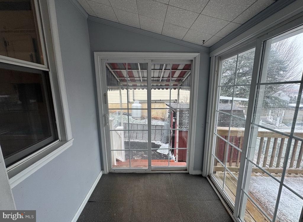 330 E HIGH STREET