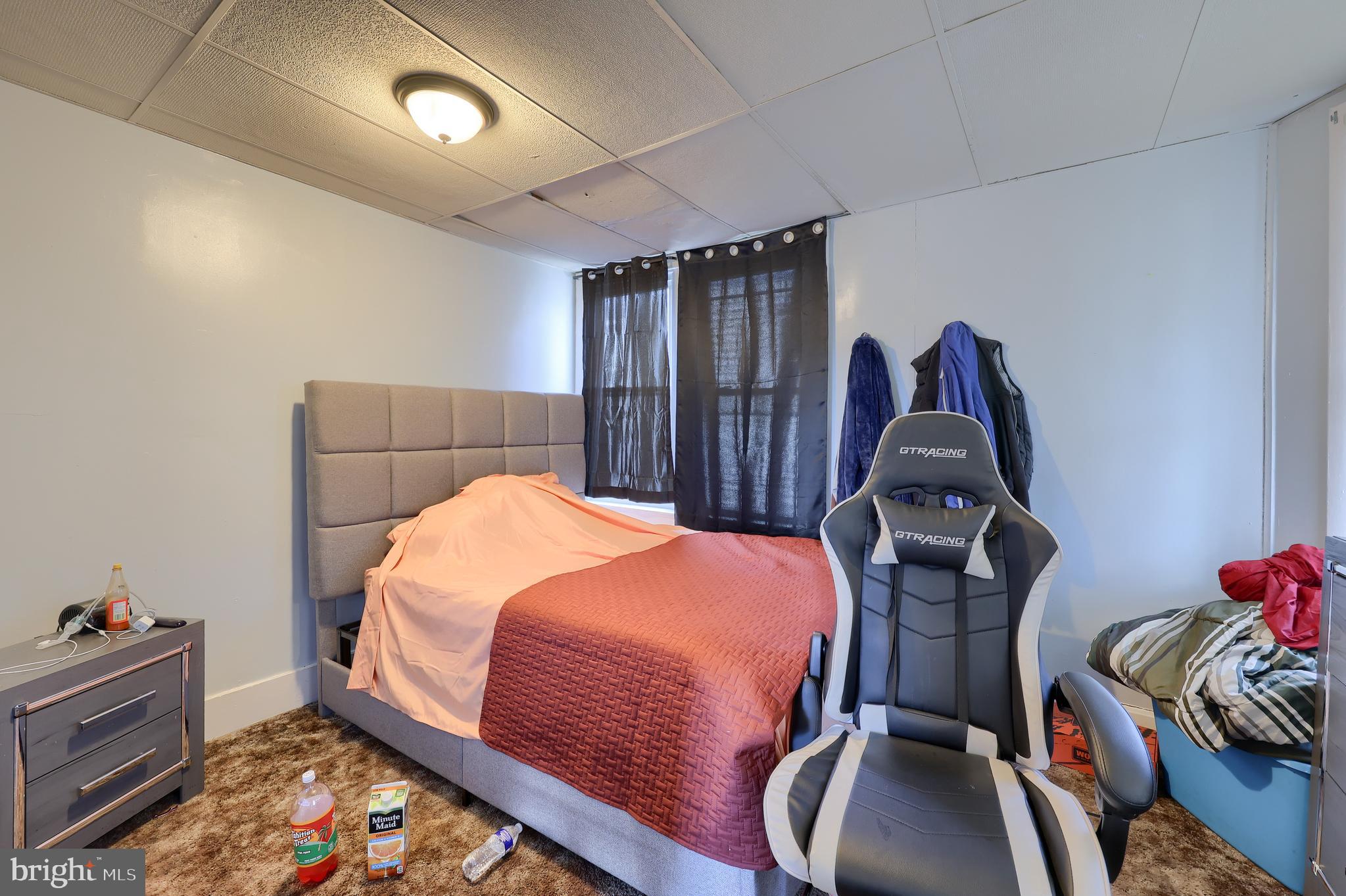 214 N HARRISBURG STREET