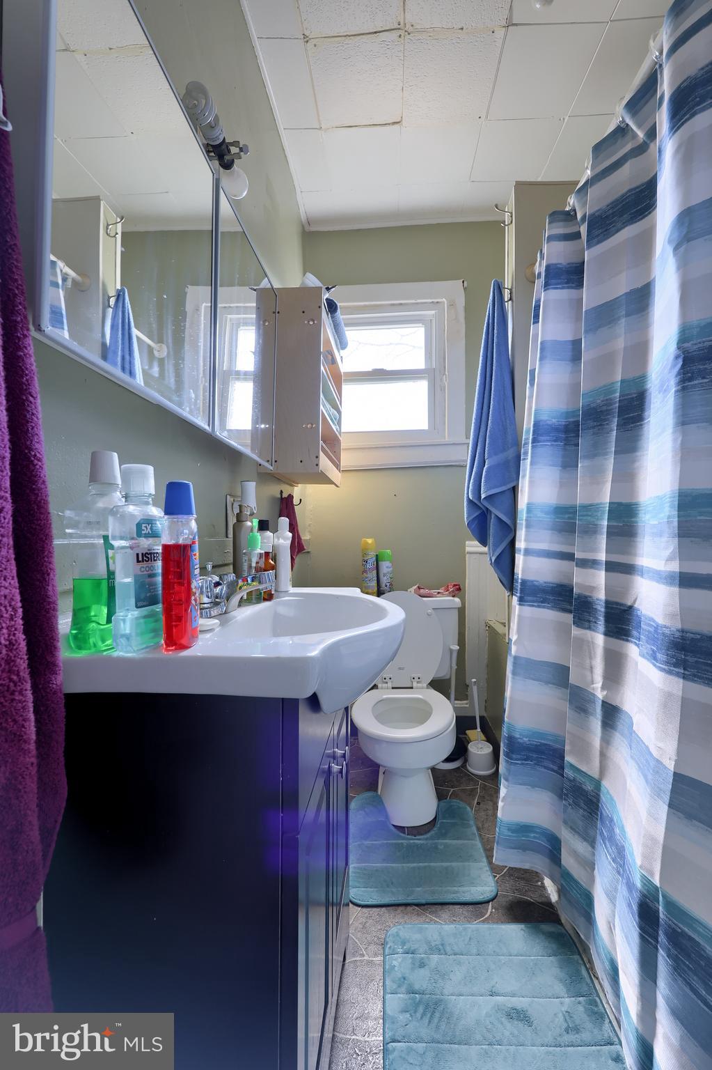 214 N HARRISBURG STREET