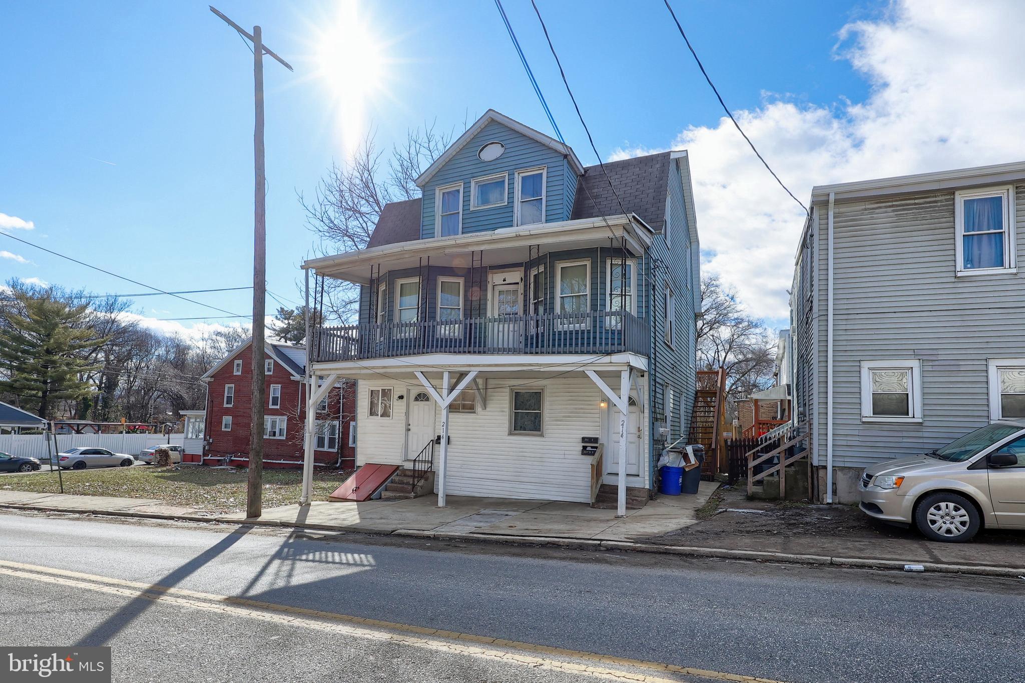 214 N HARRISBURG STREET