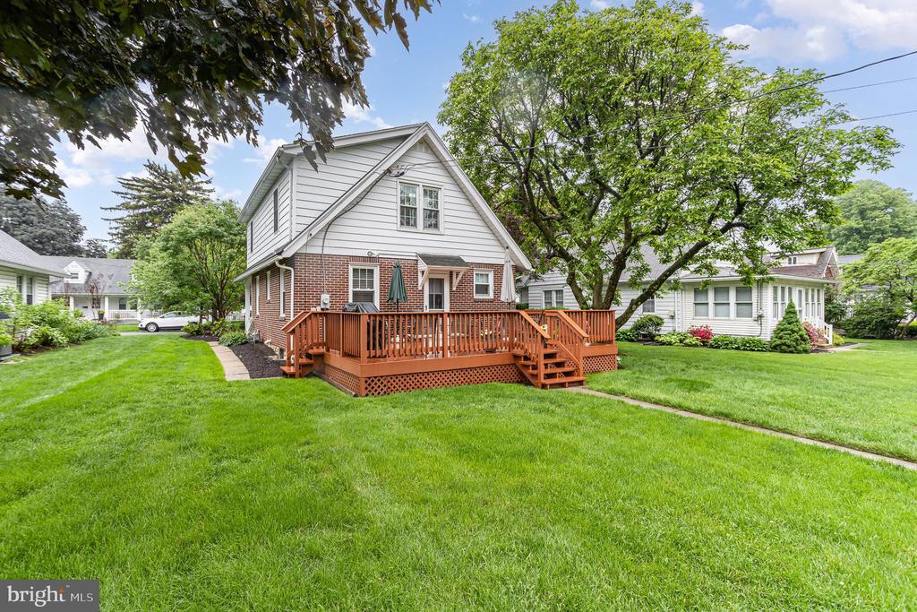 29 MAPLE AVENUE