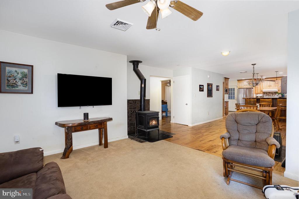 700 LONGVIEW DRIVE