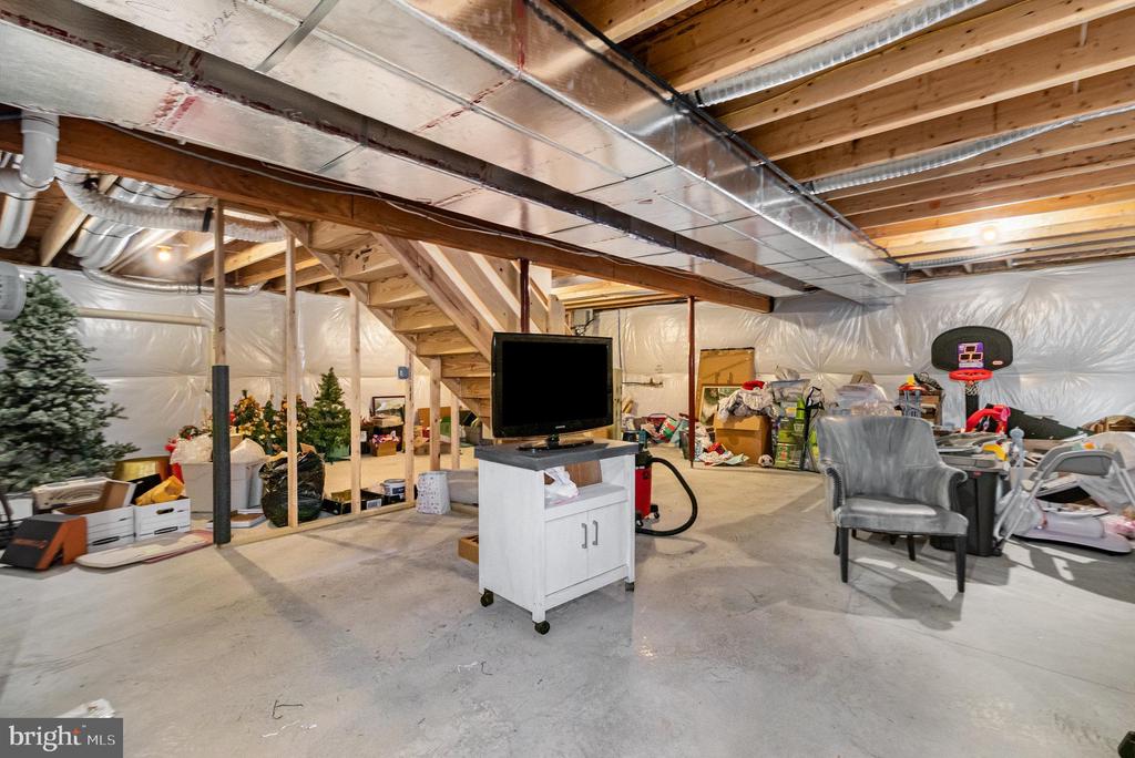 1808 CAMEO COURT