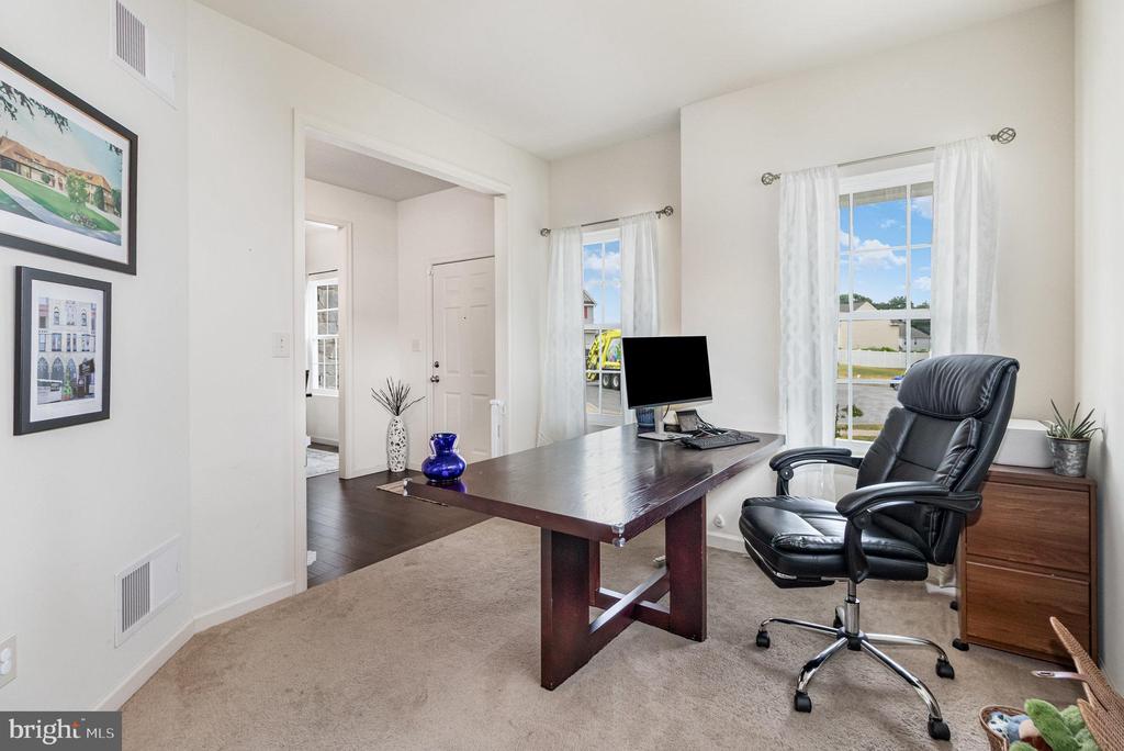 1808 CAMEO COURT