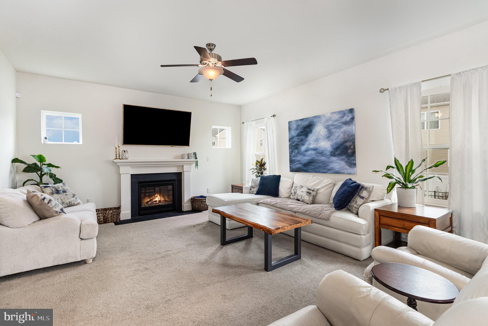 1808 CAMEO COURT