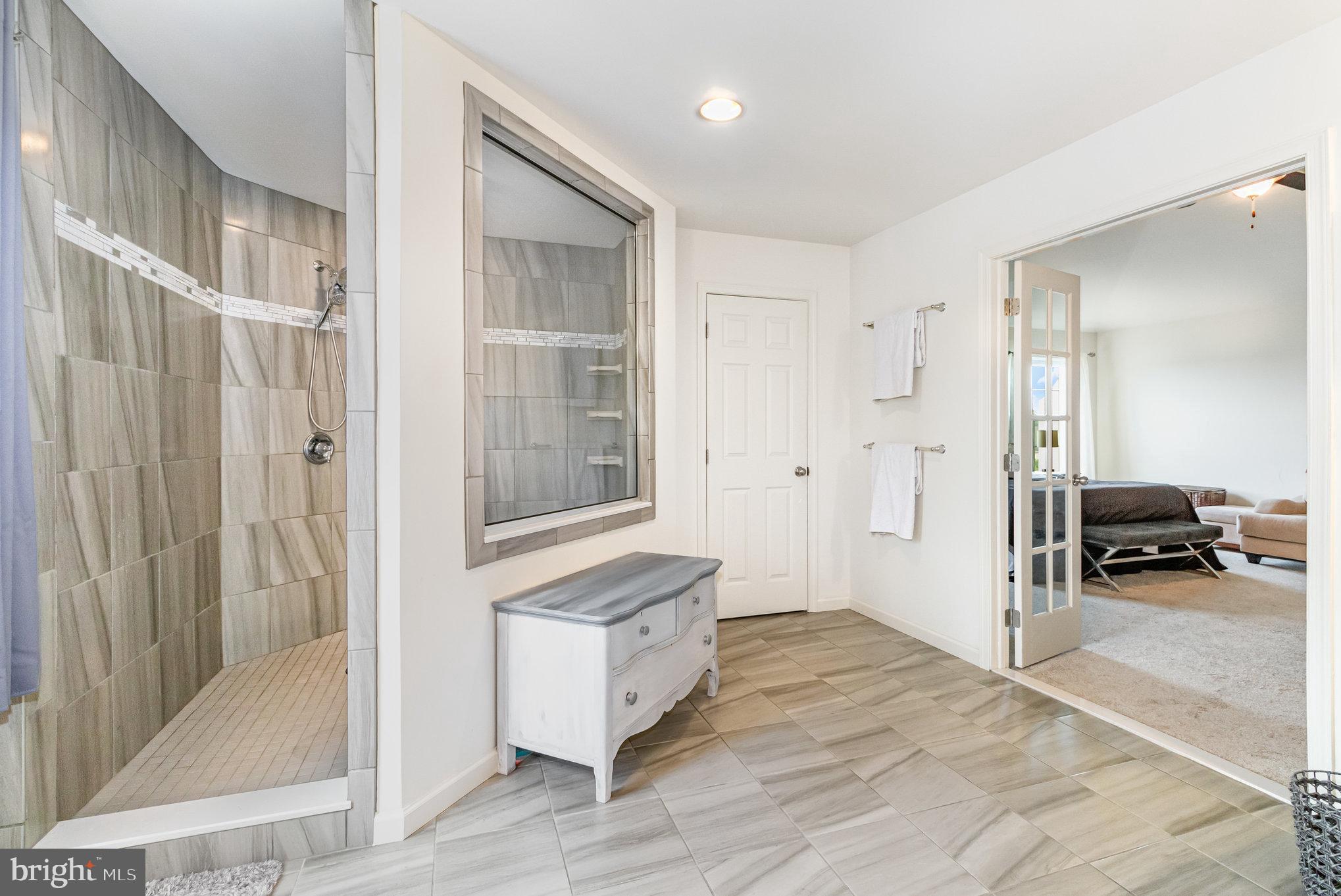 1808 CAMEO COURT