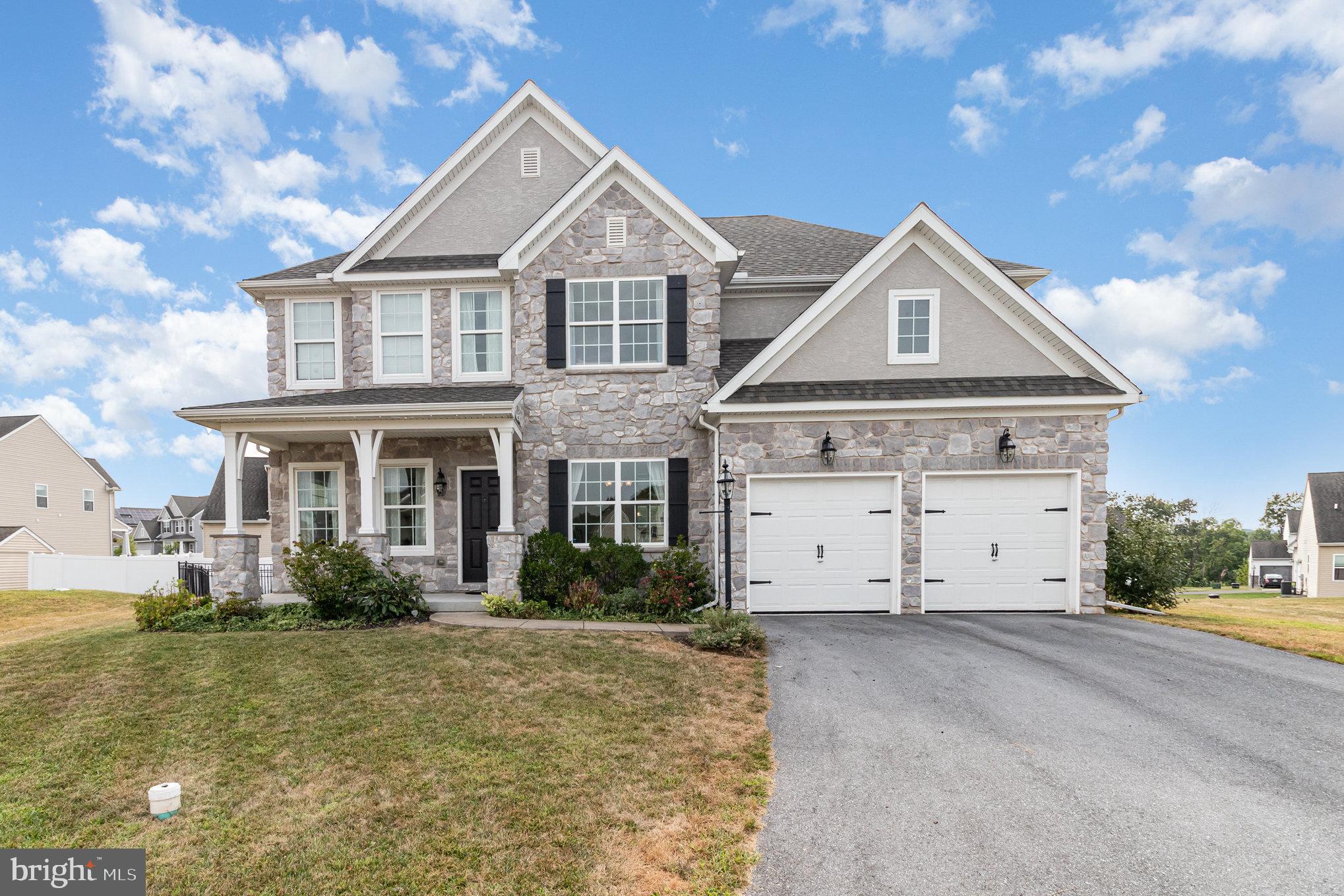 1808 CAMEO COURT