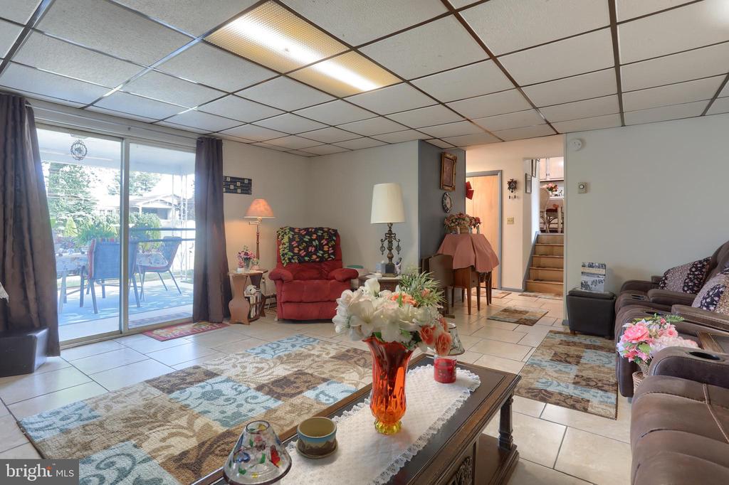 81 LOCUST AVENUE