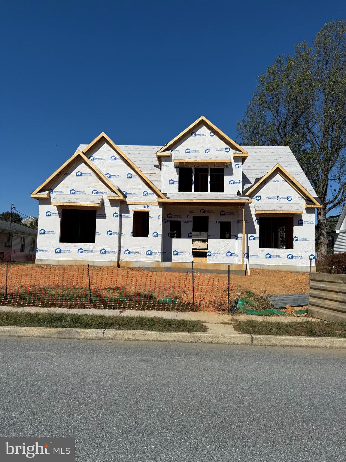 319 CEDAR AVENUE