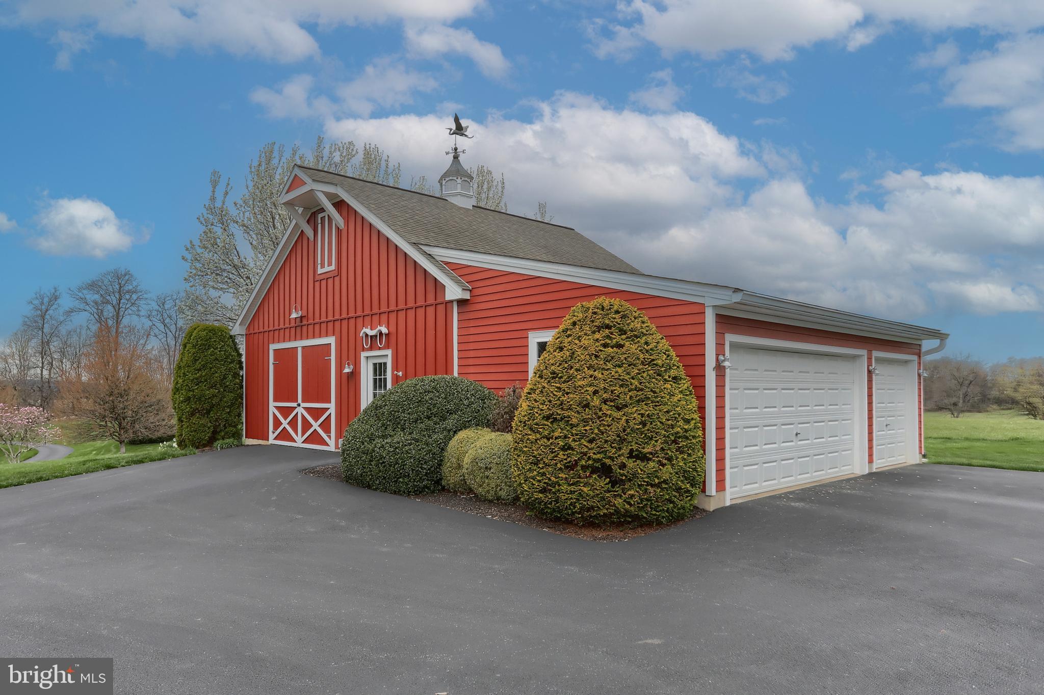 6516 SCHOOLHOUSE ROAD