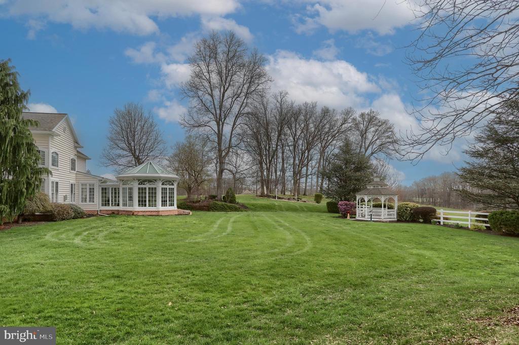 6516 SCHOOLHOUSE ROAD