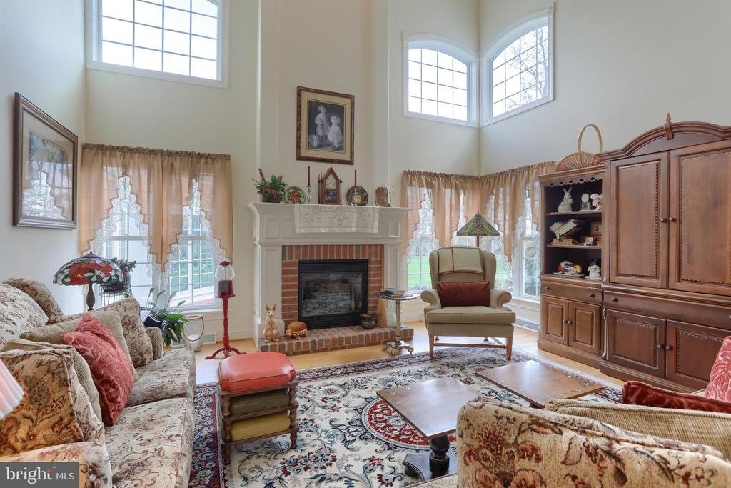 6516 SCHOOLHOUSE ROAD
