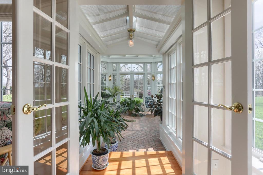 6516 SCHOOLHOUSE ROAD