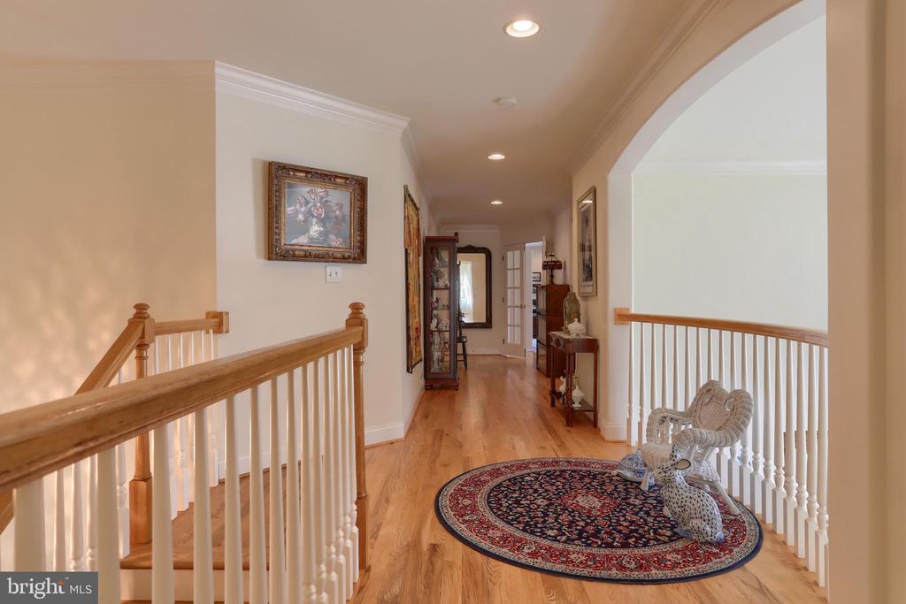 6516 SCHOOLHOUSE ROAD