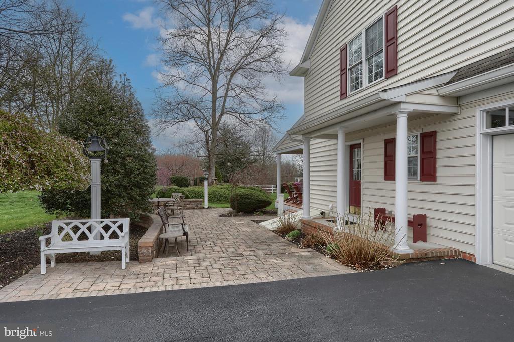 6516 SCHOOLHOUSE ROAD