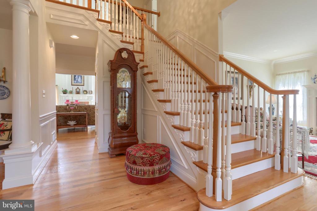 6516 SCHOOLHOUSE ROAD