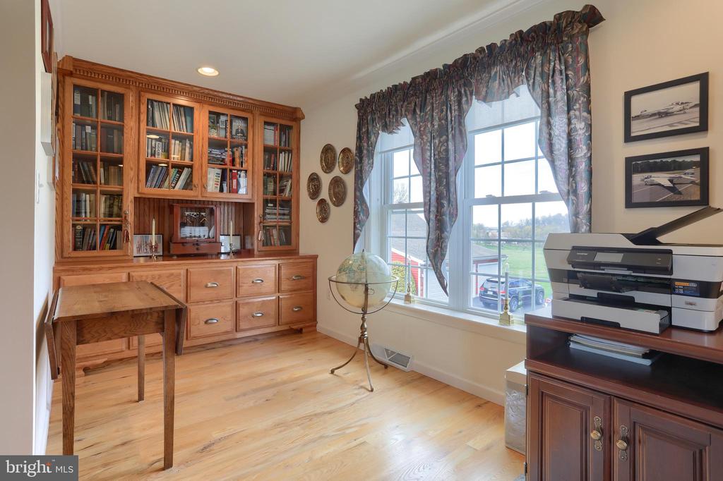 6516 SCHOOLHOUSE ROAD