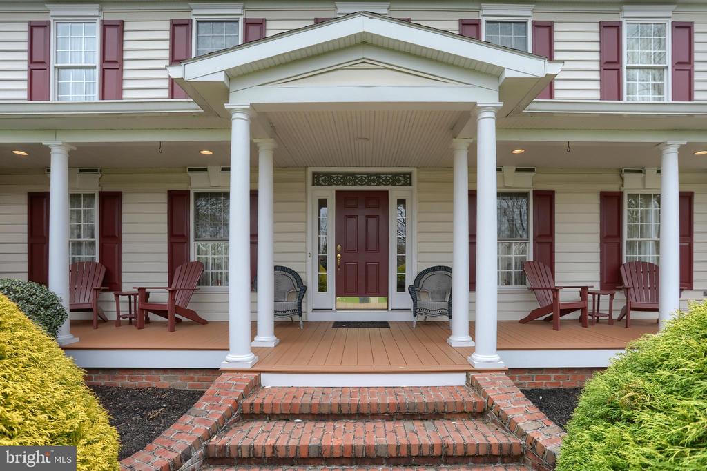 6516 SCHOOLHOUSE ROAD