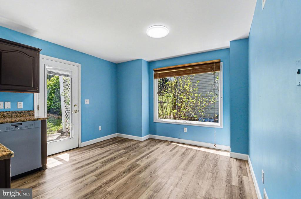 1242 JILL DRIVE
