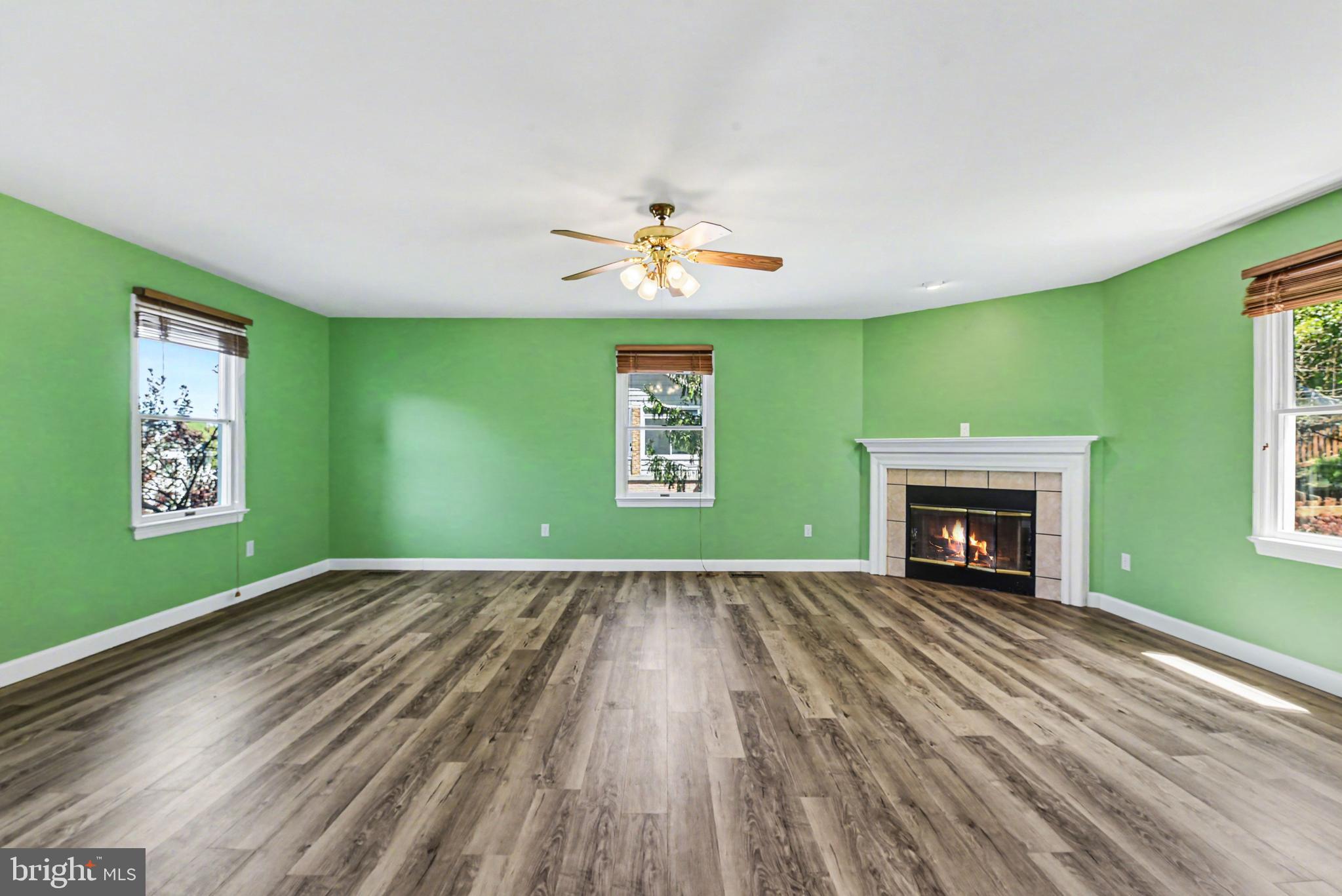 1242 JILL DRIVE