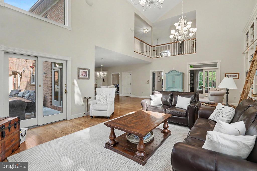 20 WHITE PINE DRIVE