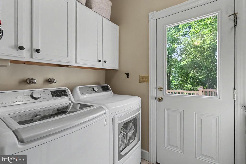 20 WHITE PINE DRIVE