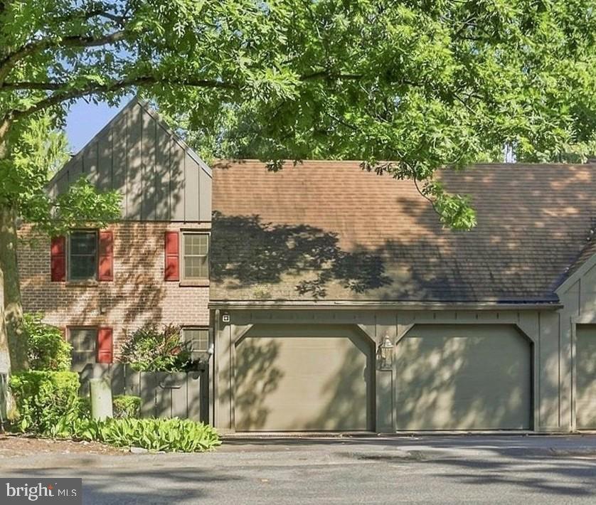 1203 LIMERICK COURT