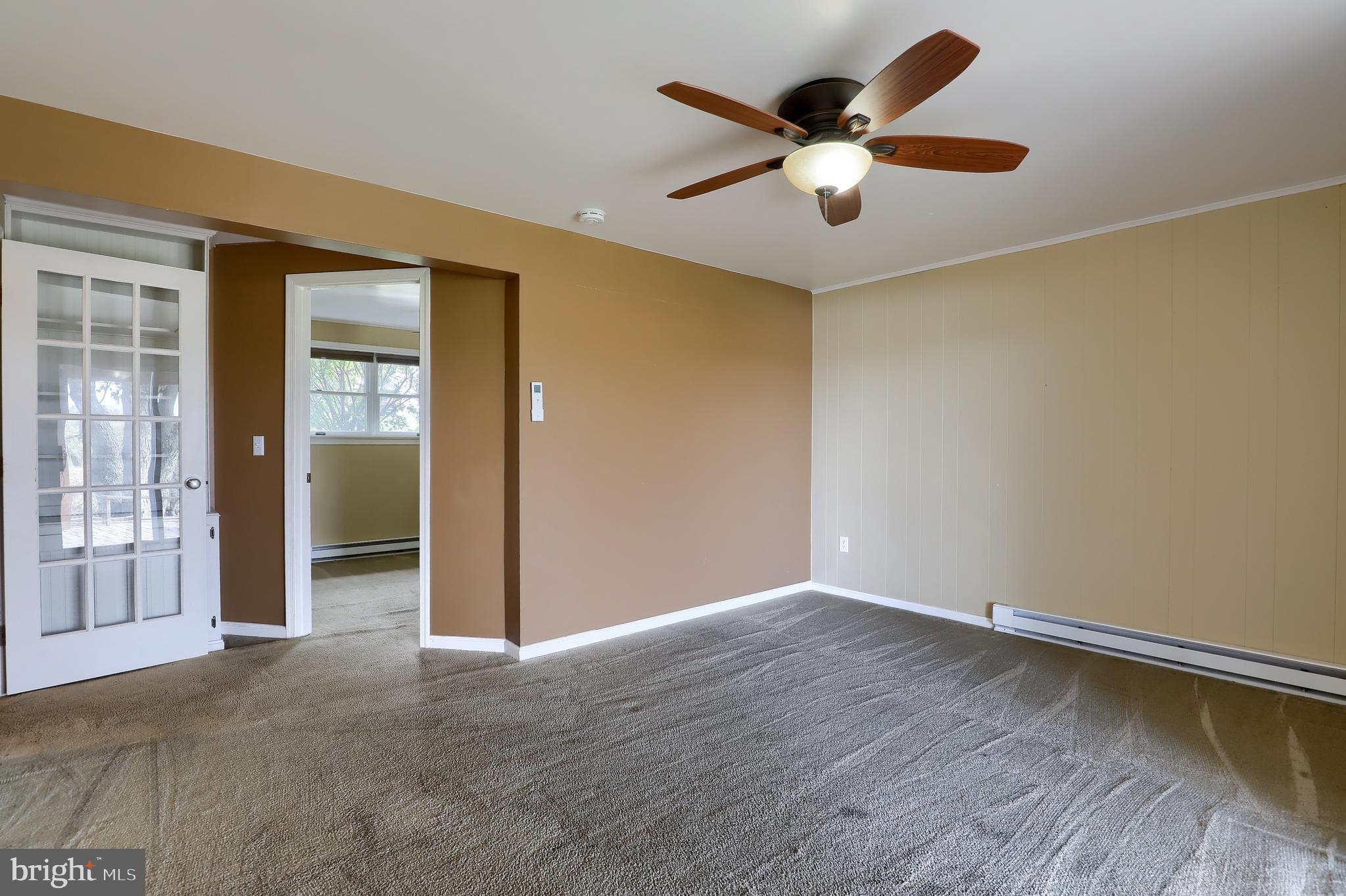 8208 ELIZABETHTOWN RD