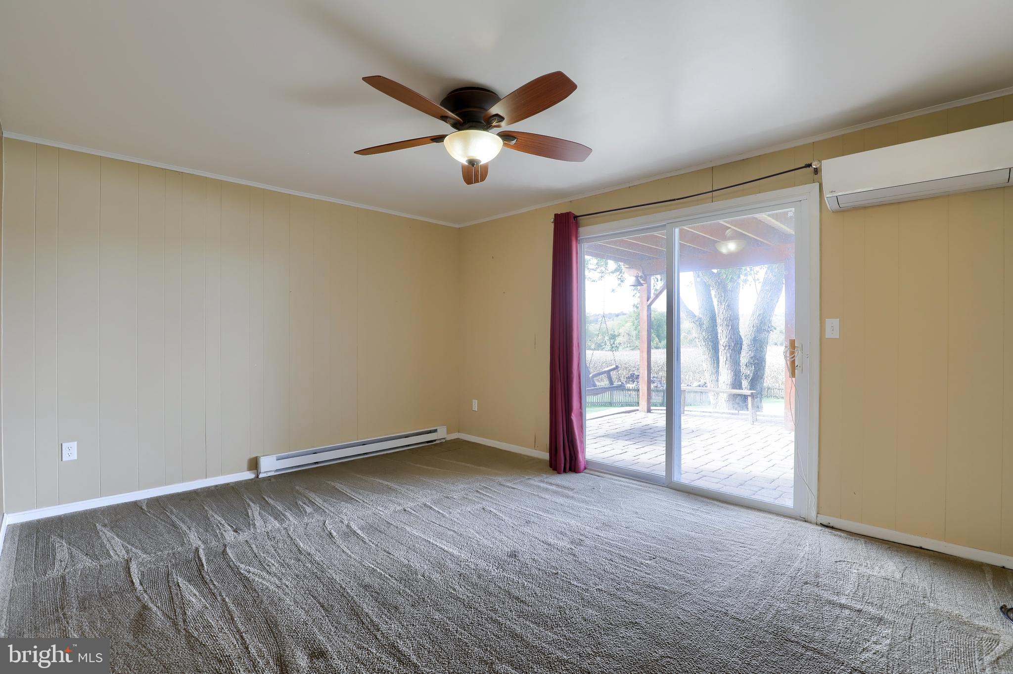 8208 ELIZABETHTOWN RD