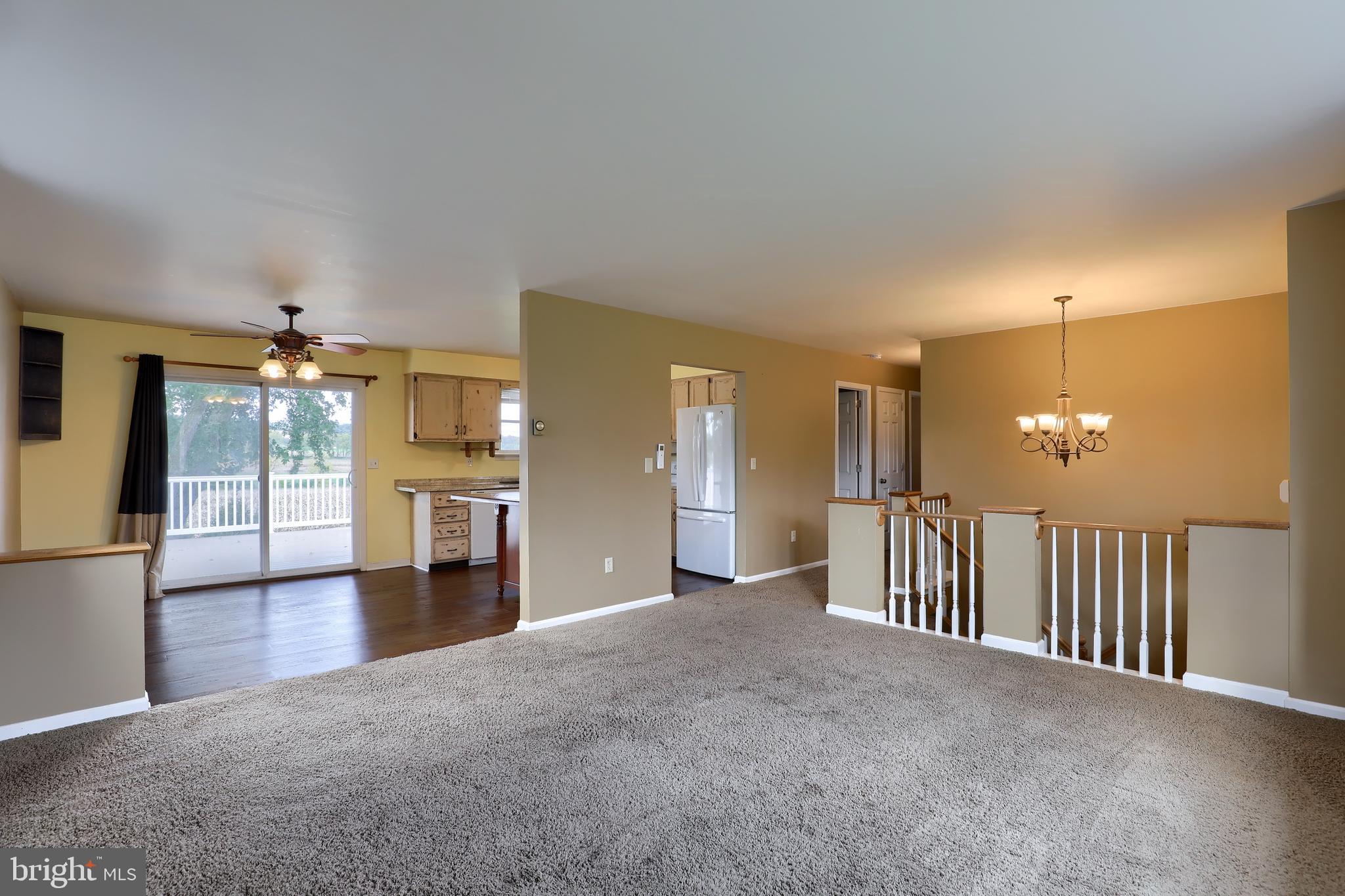 8208 ELIZABETHTOWN RD