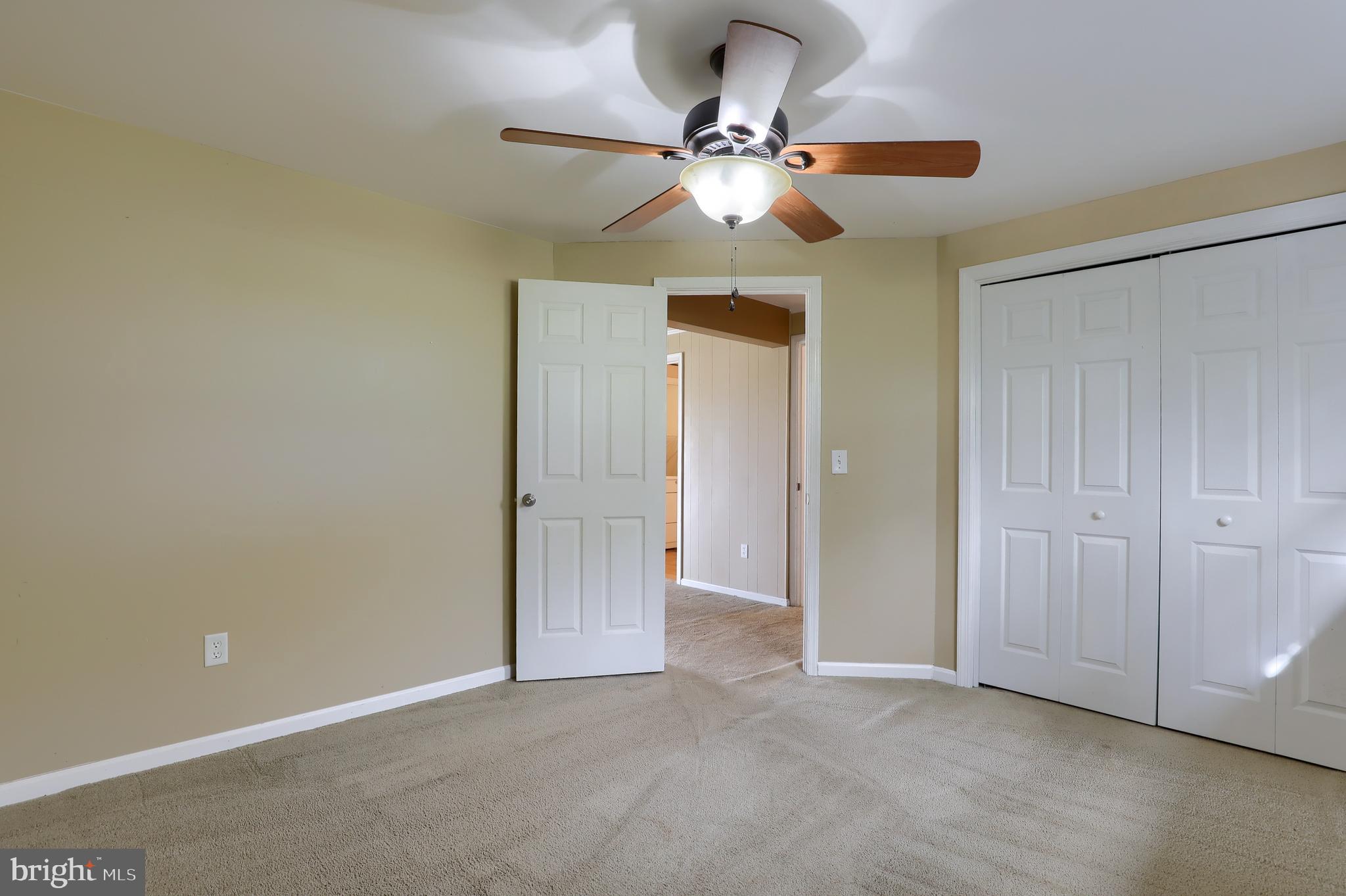 8208 ELIZABETHTOWN RD