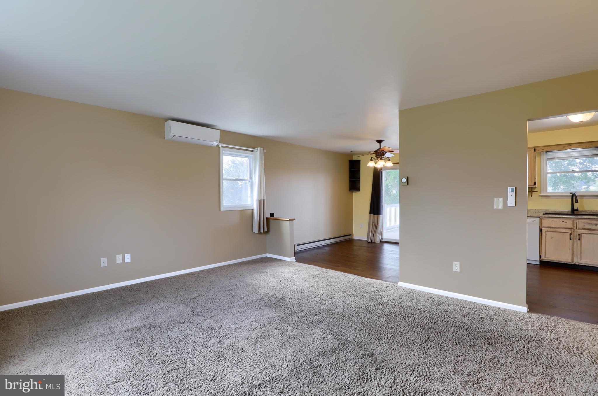 8208 ELIZABETHTOWN RD