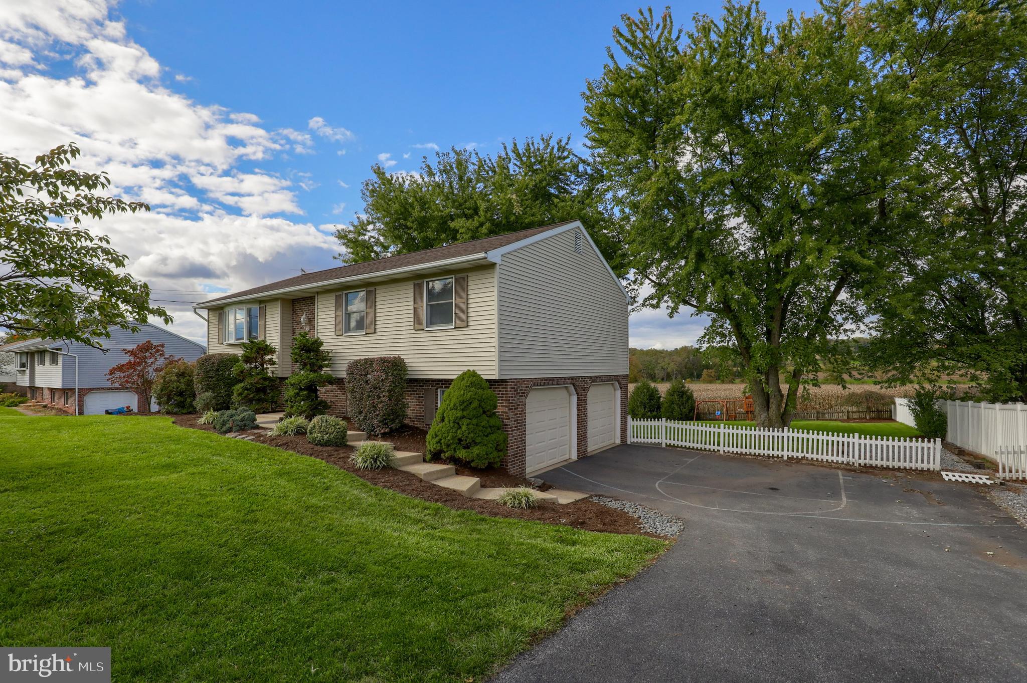 8208 ELIZABETHTOWN RD