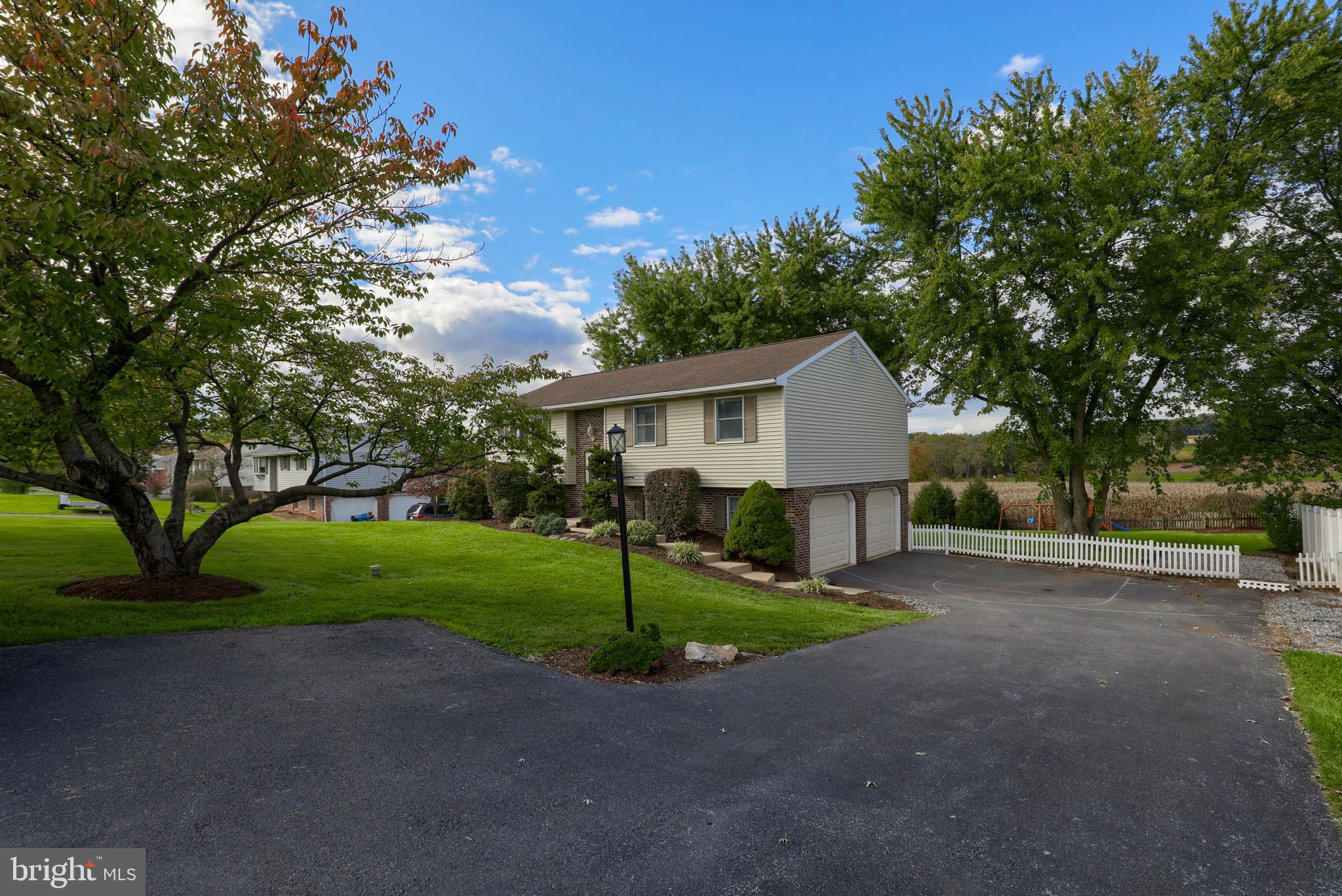 8208 ELIZABETHTOWN RD