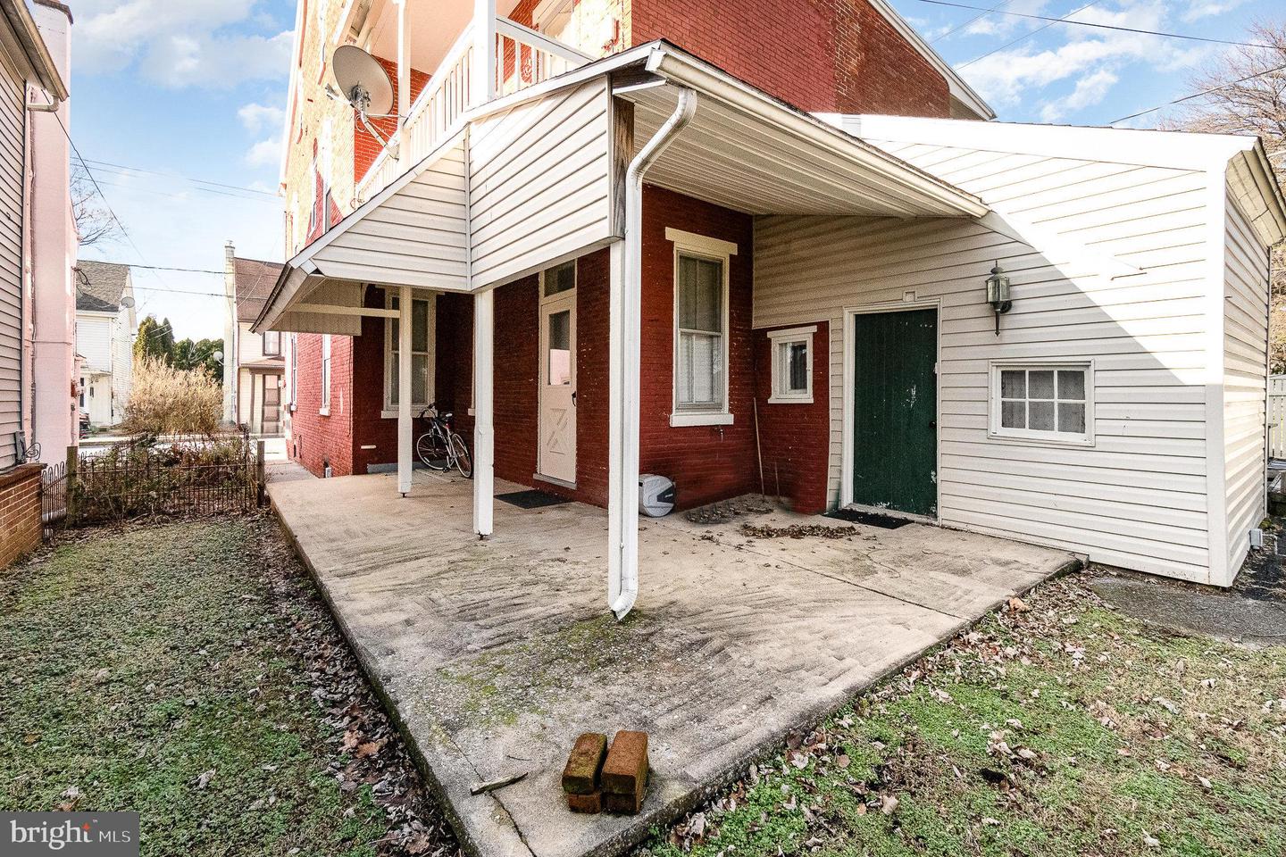 79 - 81 N Charlotte St