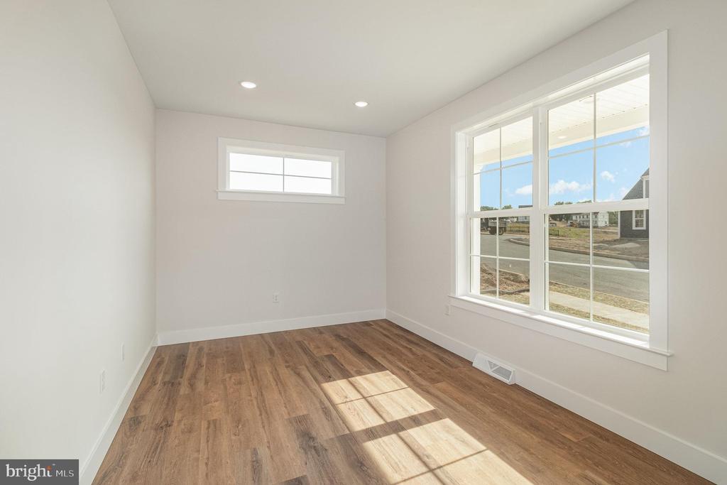 103 SPARROW LANE