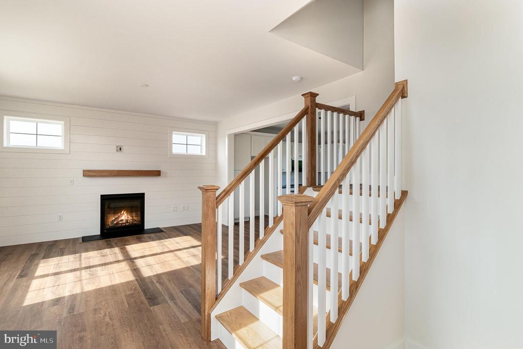 103 SPARROW LANE
