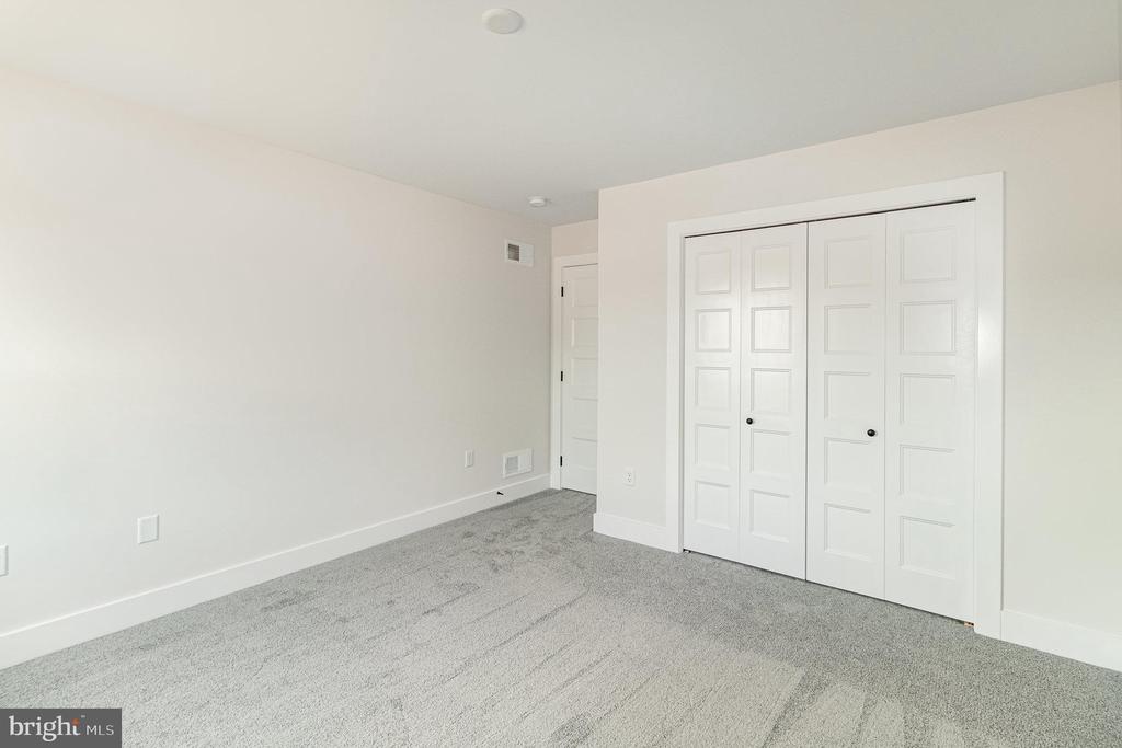 103 SPARROW LANE